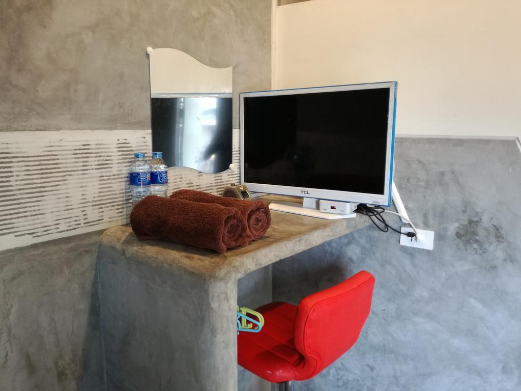 Aparthotel Hive 28 Bangkok Zewnętrze zdjęcie