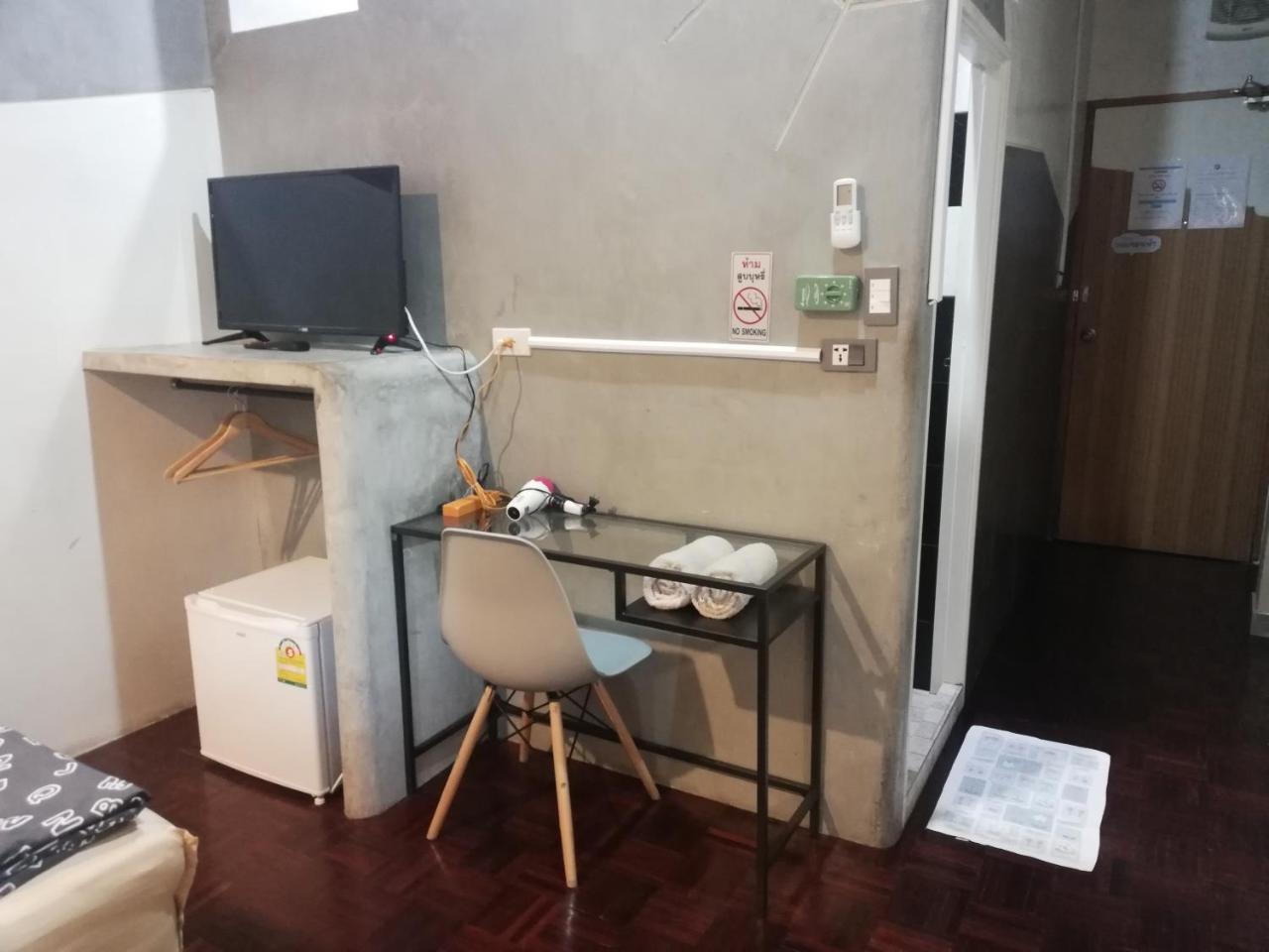 Aparthotel Hive 28 Bangkok Zewnętrze zdjęcie