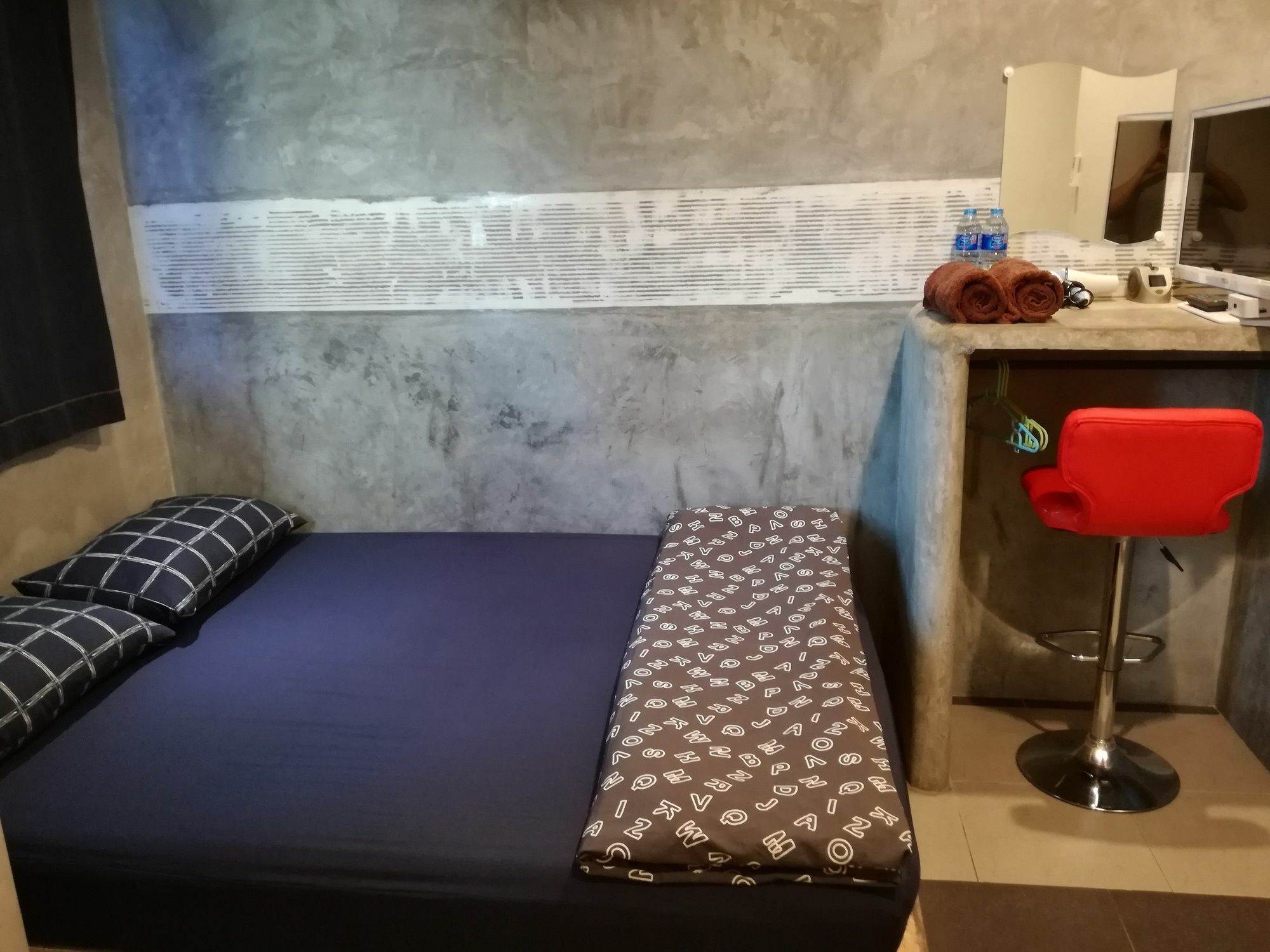Aparthotel Hive 28 Bangkok Zewnętrze zdjęcie