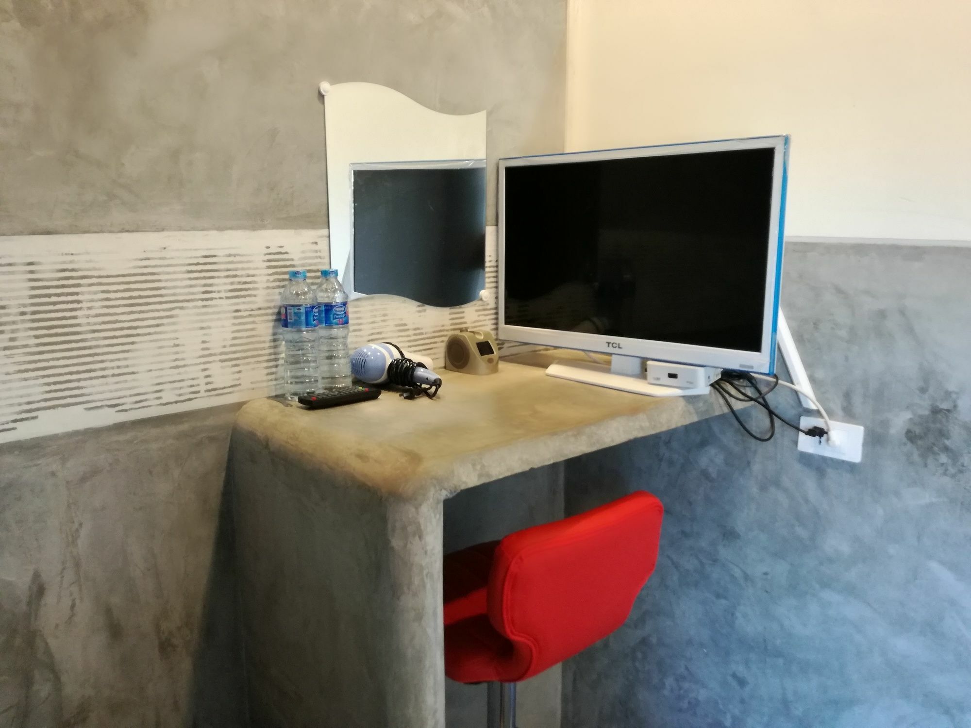 Aparthotel Hive 28 Bangkok Zewnętrze zdjęcie